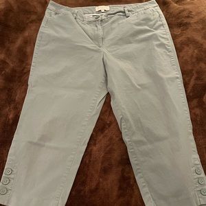 Talbots green Capris